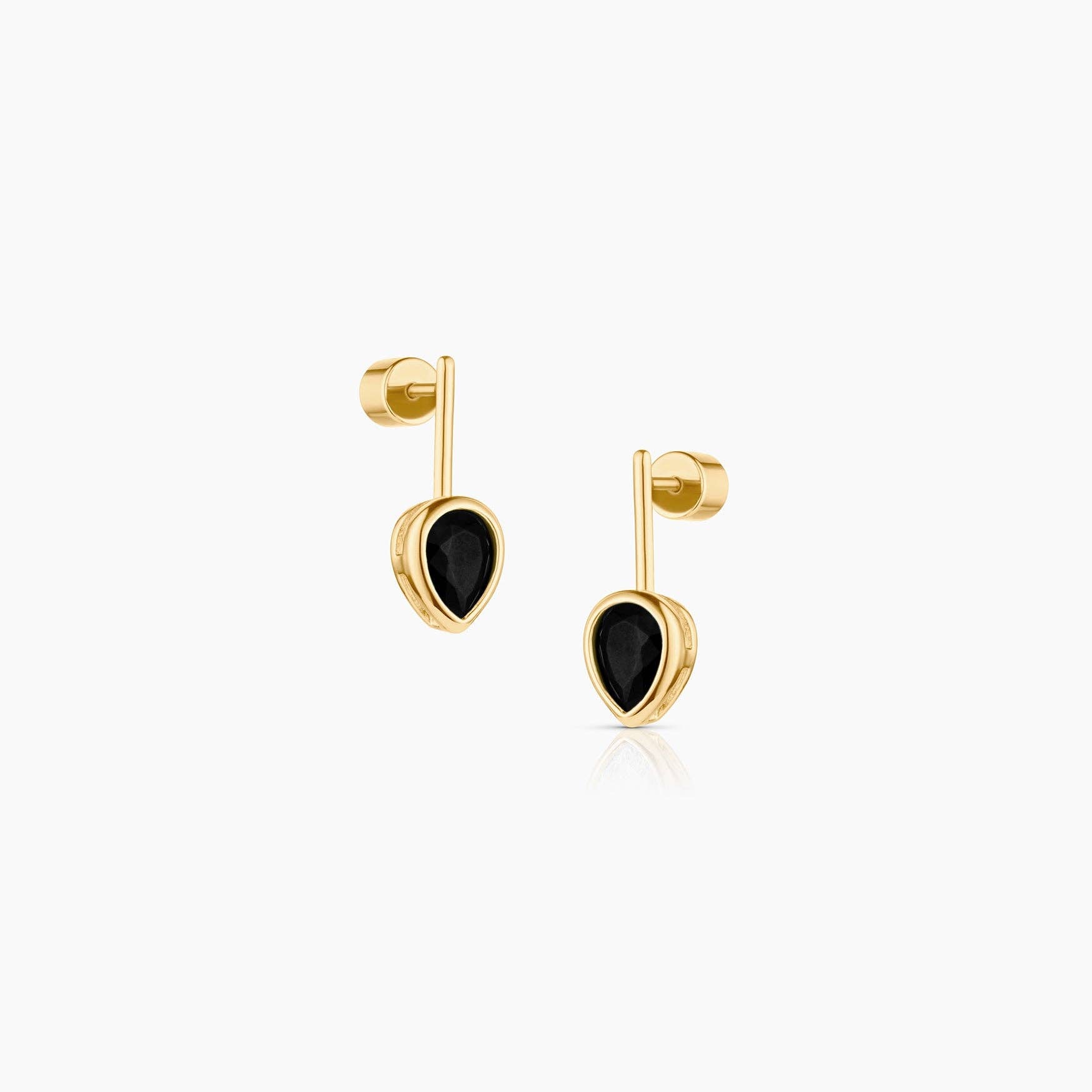 Alöise Black Earrings