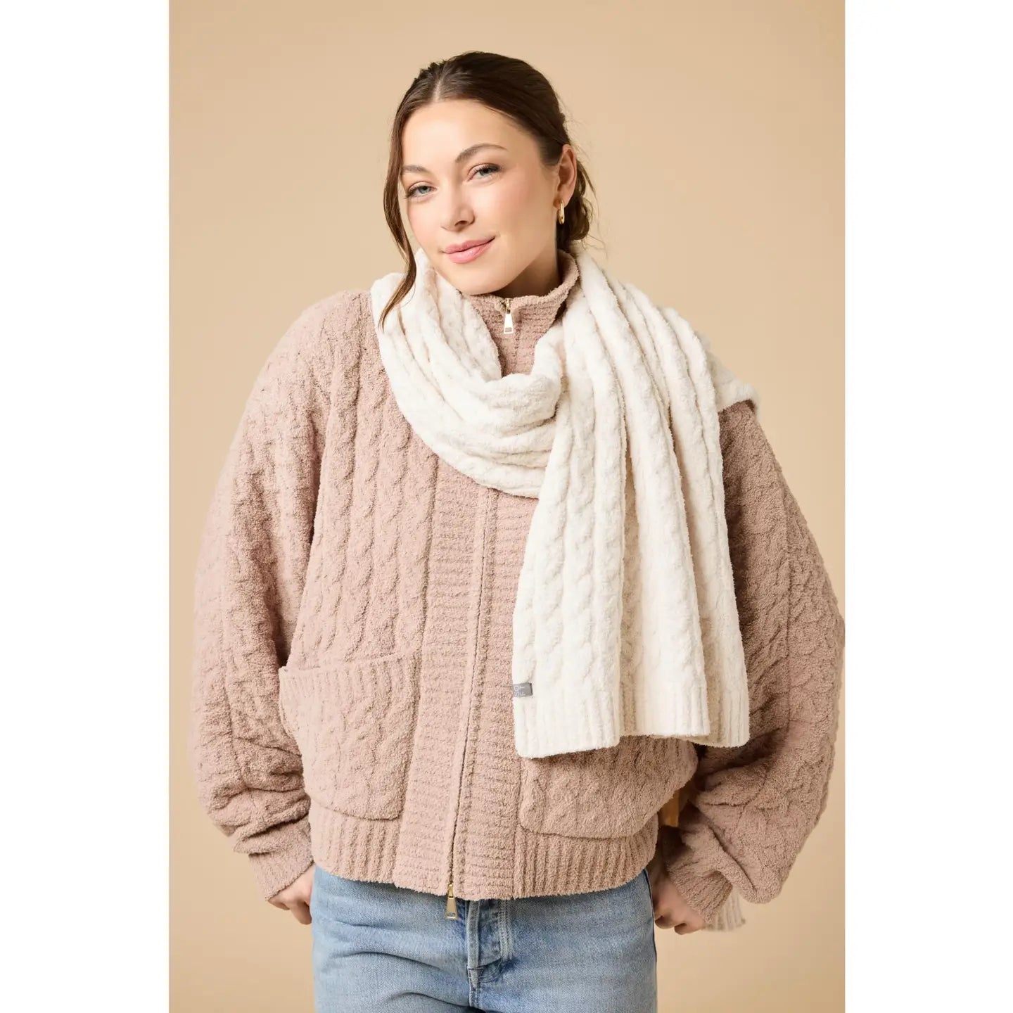 Marshmellow Cable Knit Scarf