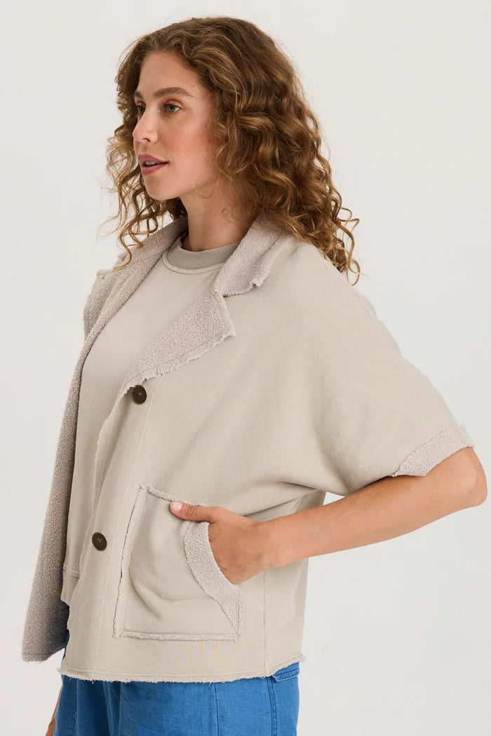 Kennison Capelet