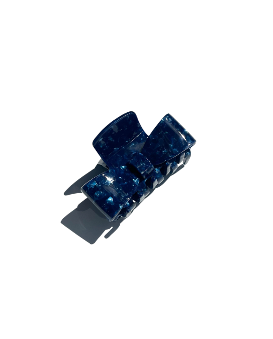 Classic Bow Claw Hair Clip