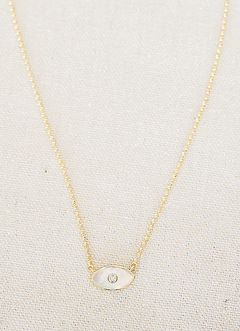 Gaze Necklace - Mother of Pearl
