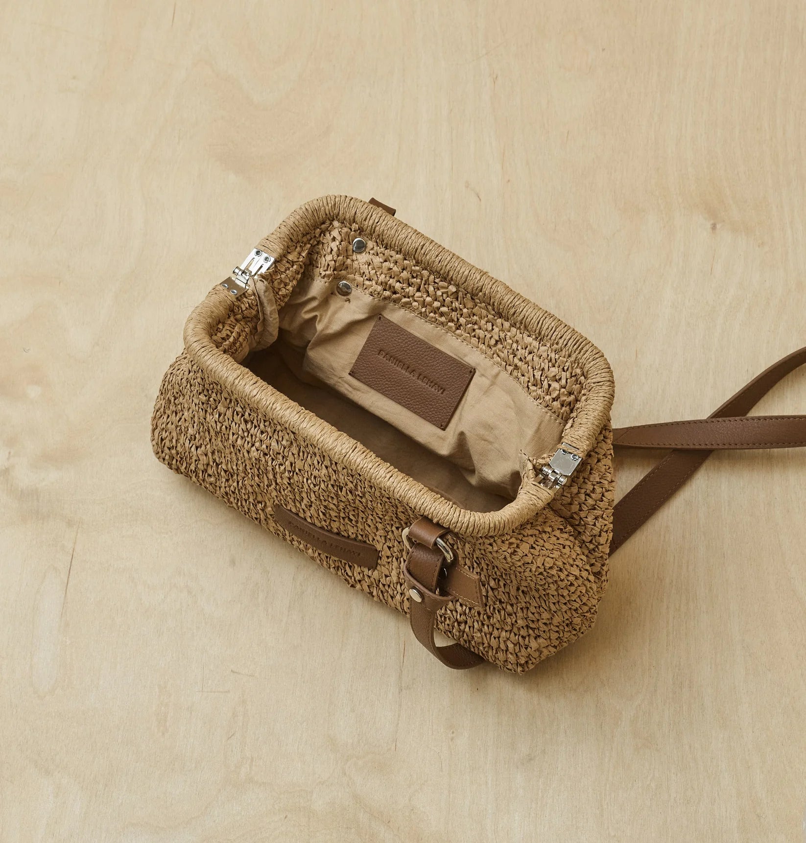 Casablanca Small Clutch - Tan Straw