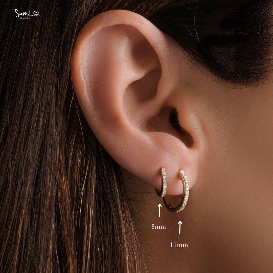 Pavé Huggie Earrings (8mm)