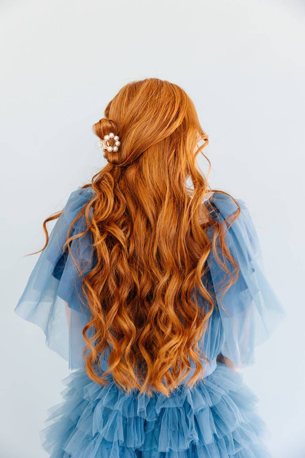 Meg Pearl Claw Clip