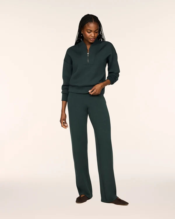 Airessentials® Straight Leg Pant