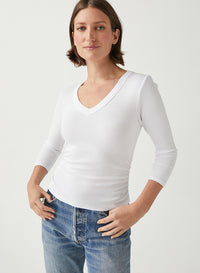 ENID 3/4 SLEEVE V-NECK CROP TEE