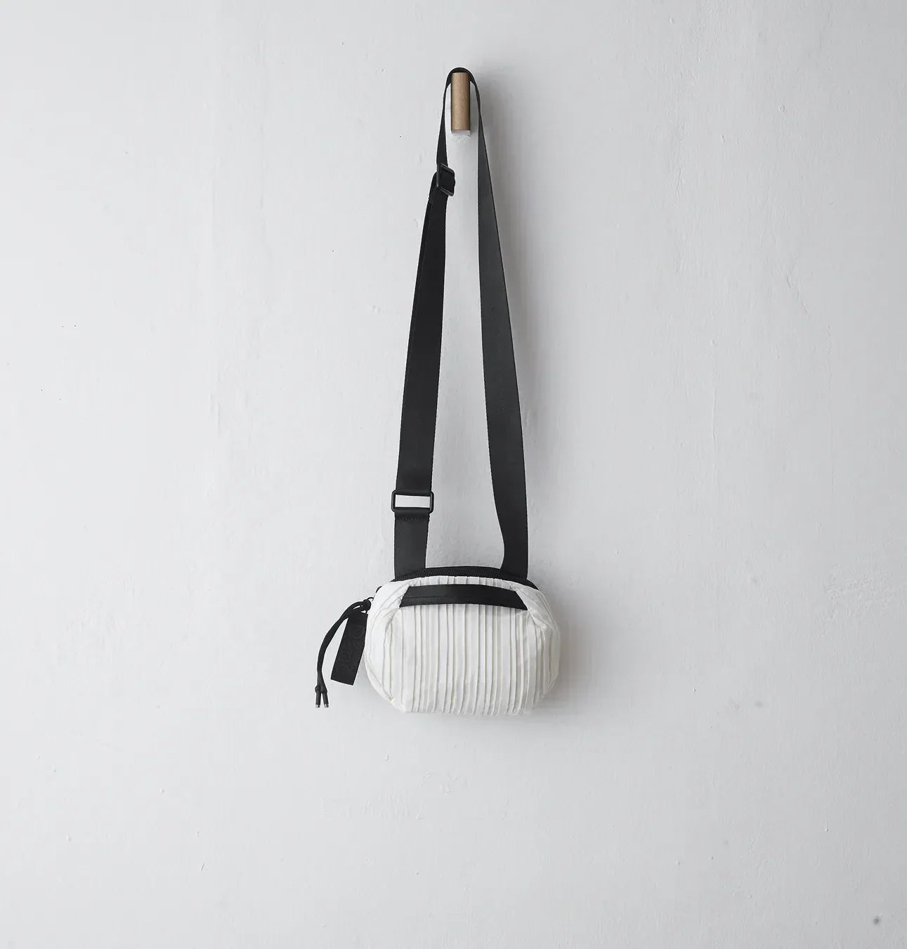 Frankie Mini Crossbody Bag - Pleated White