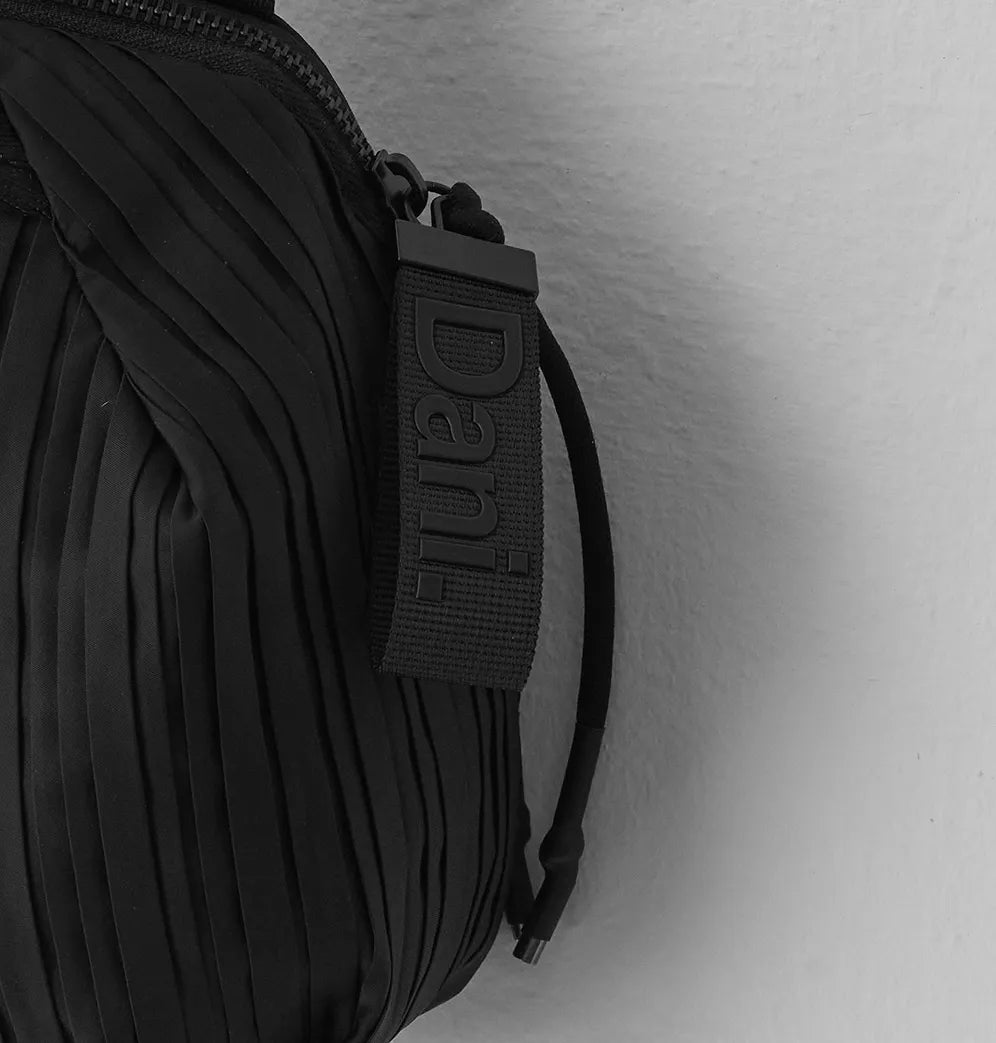 Frankie Crossbody Bag - Pleated Black