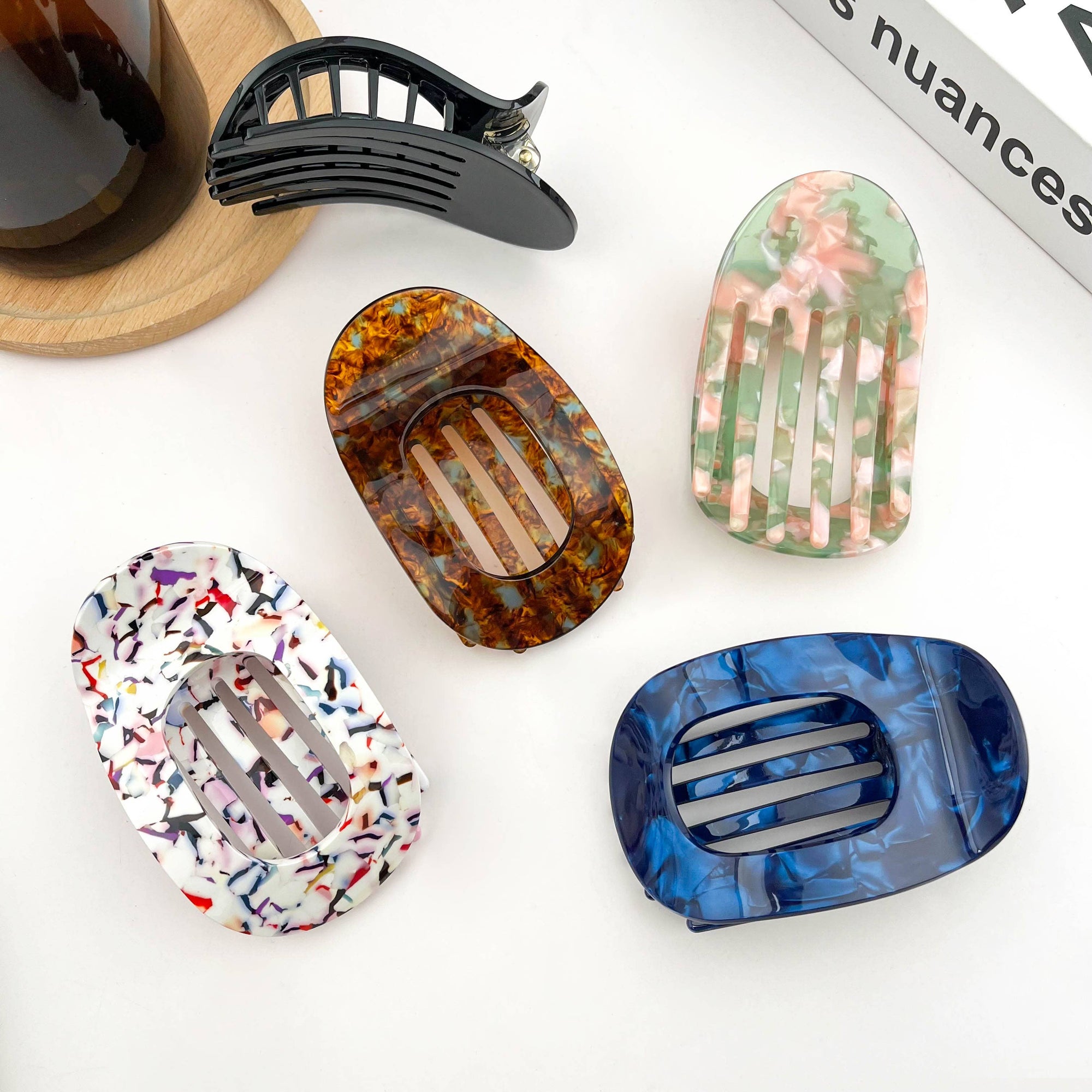 Flat Oval Claw Clip