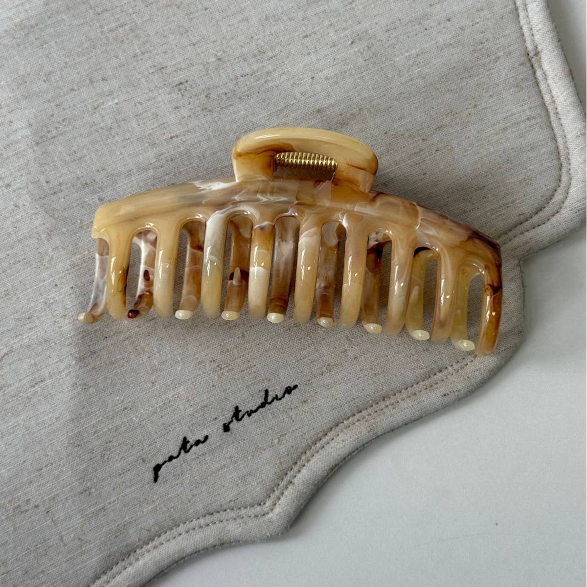 Brown Marble Flower Claw Clip