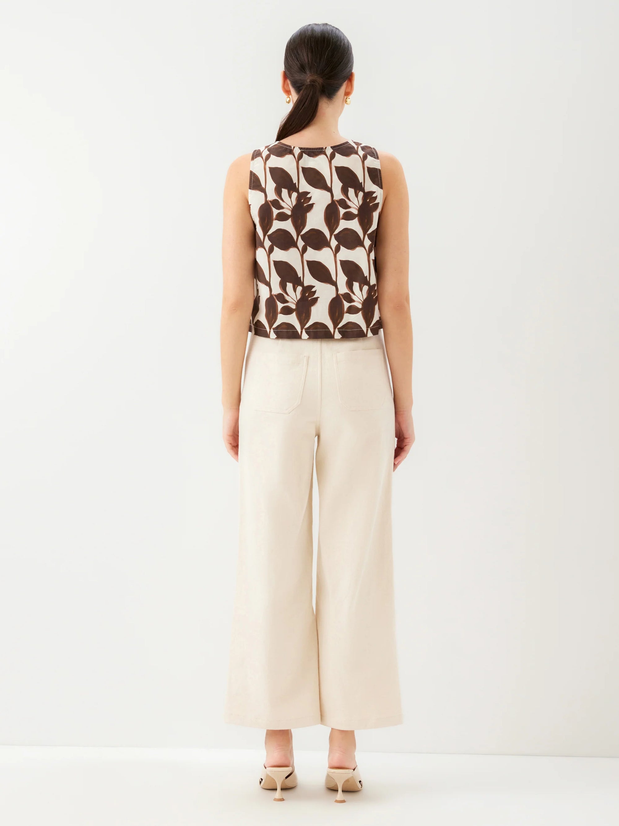 Emery Tie Front Sleeveless Top