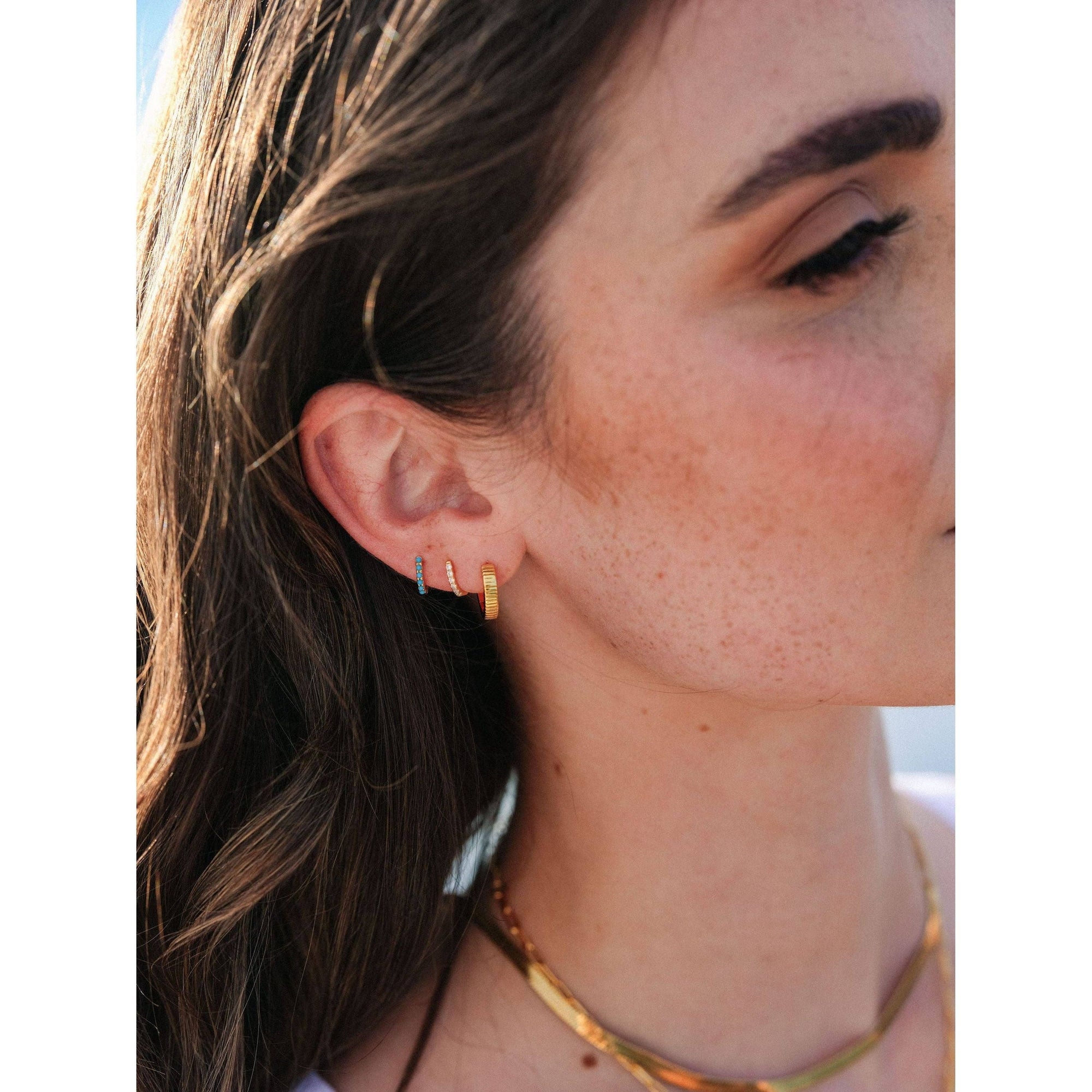 Mabrie Ridged Huggies