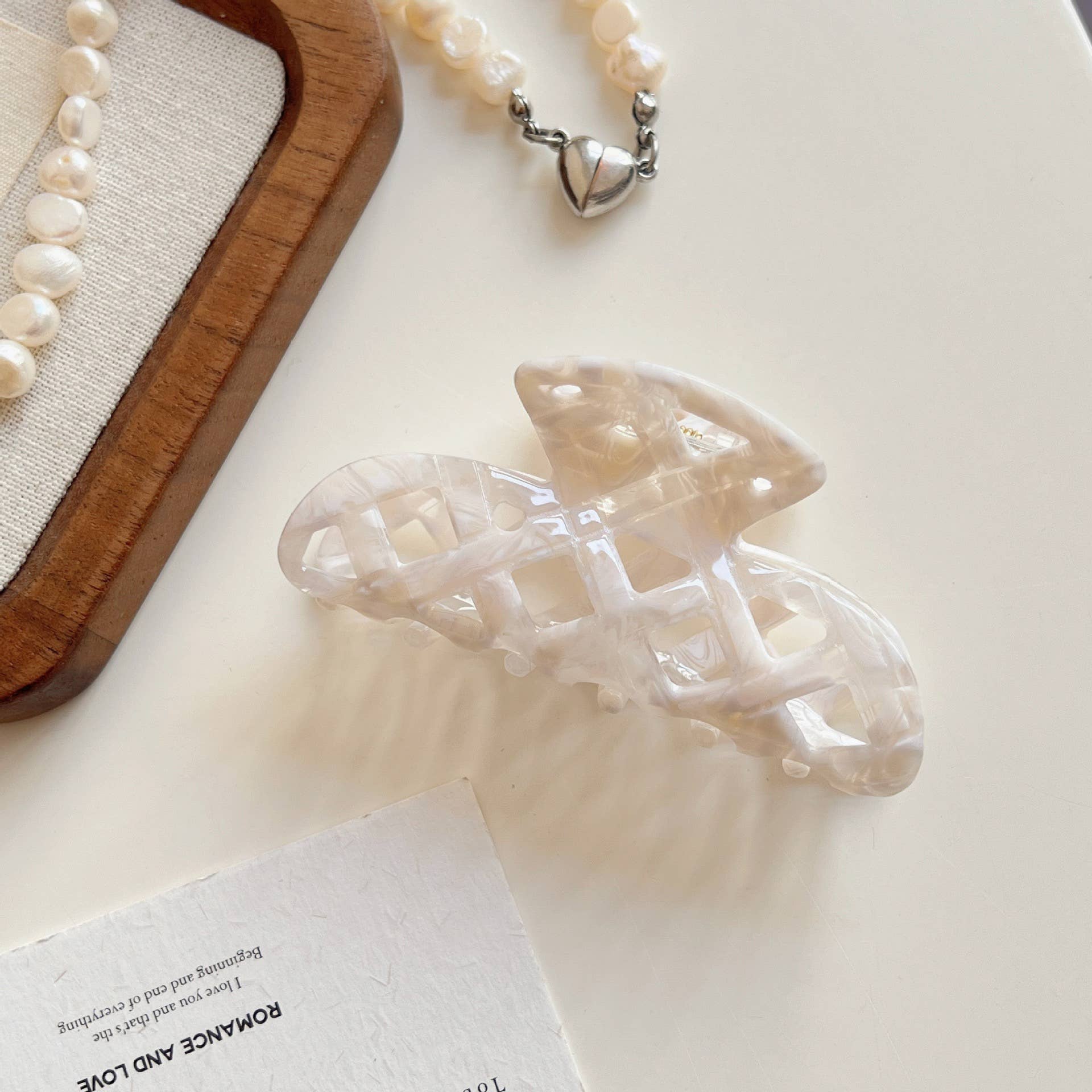 Woven Lattice Claw Clip