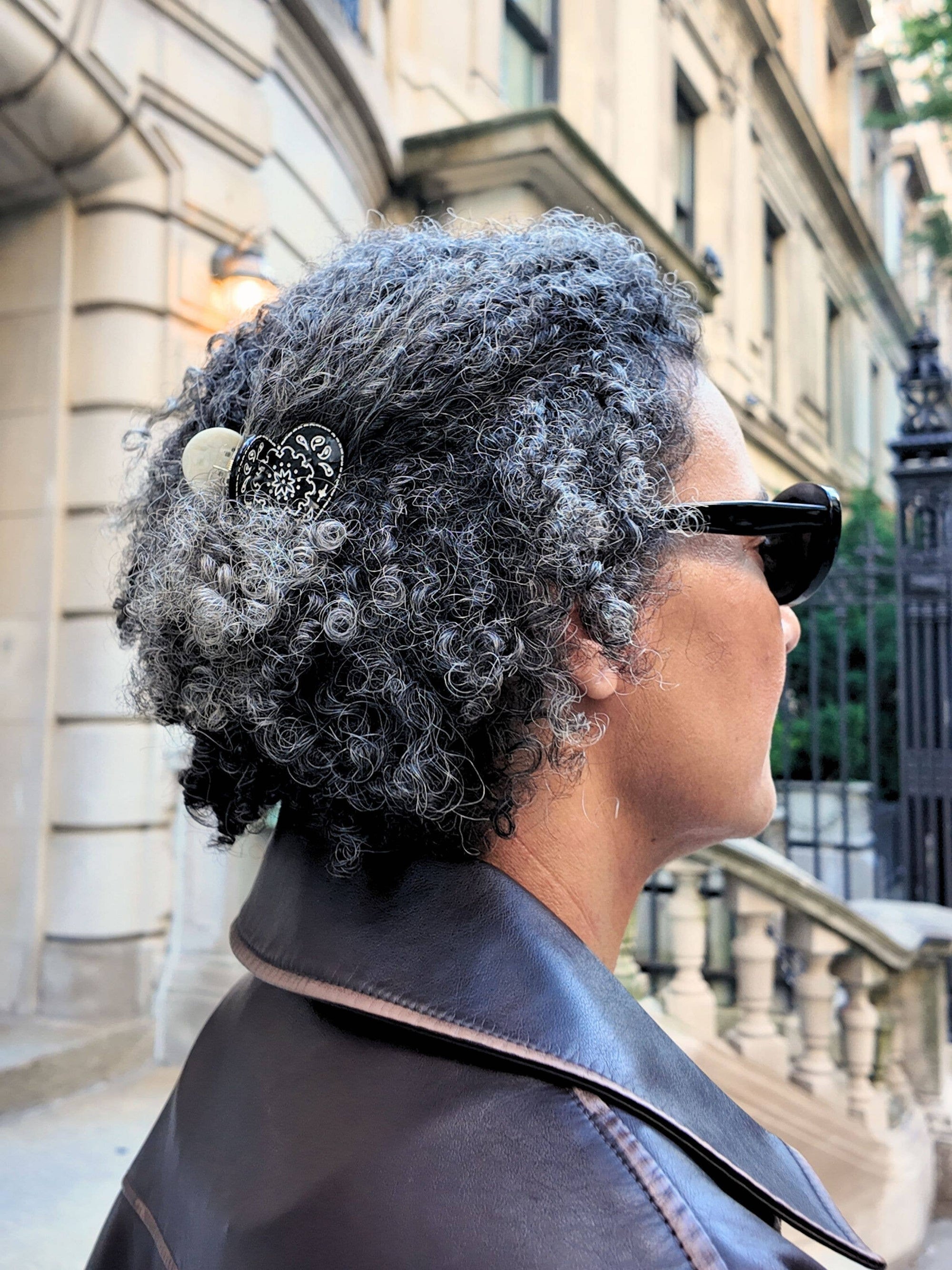 Hand-painted Mini Paisley Heart Claw Hair Clip