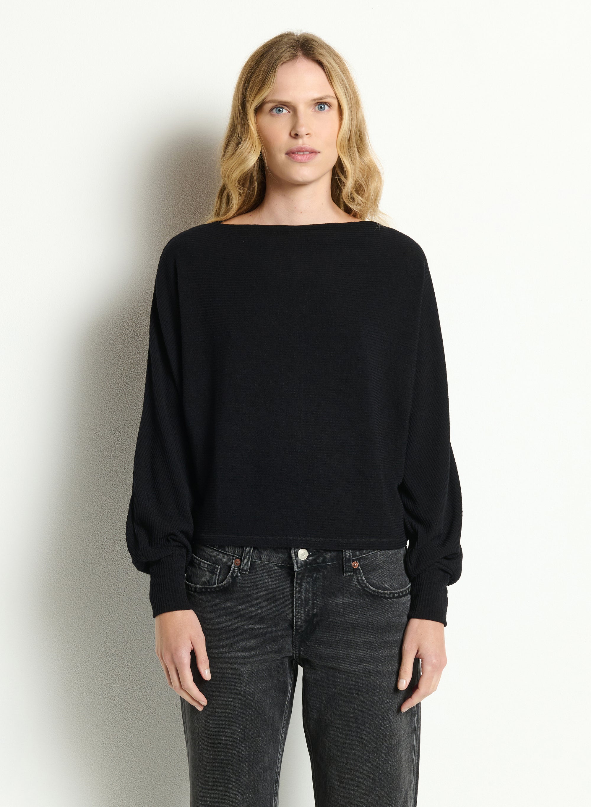 ROXY BALLOON SLEEVE TOP