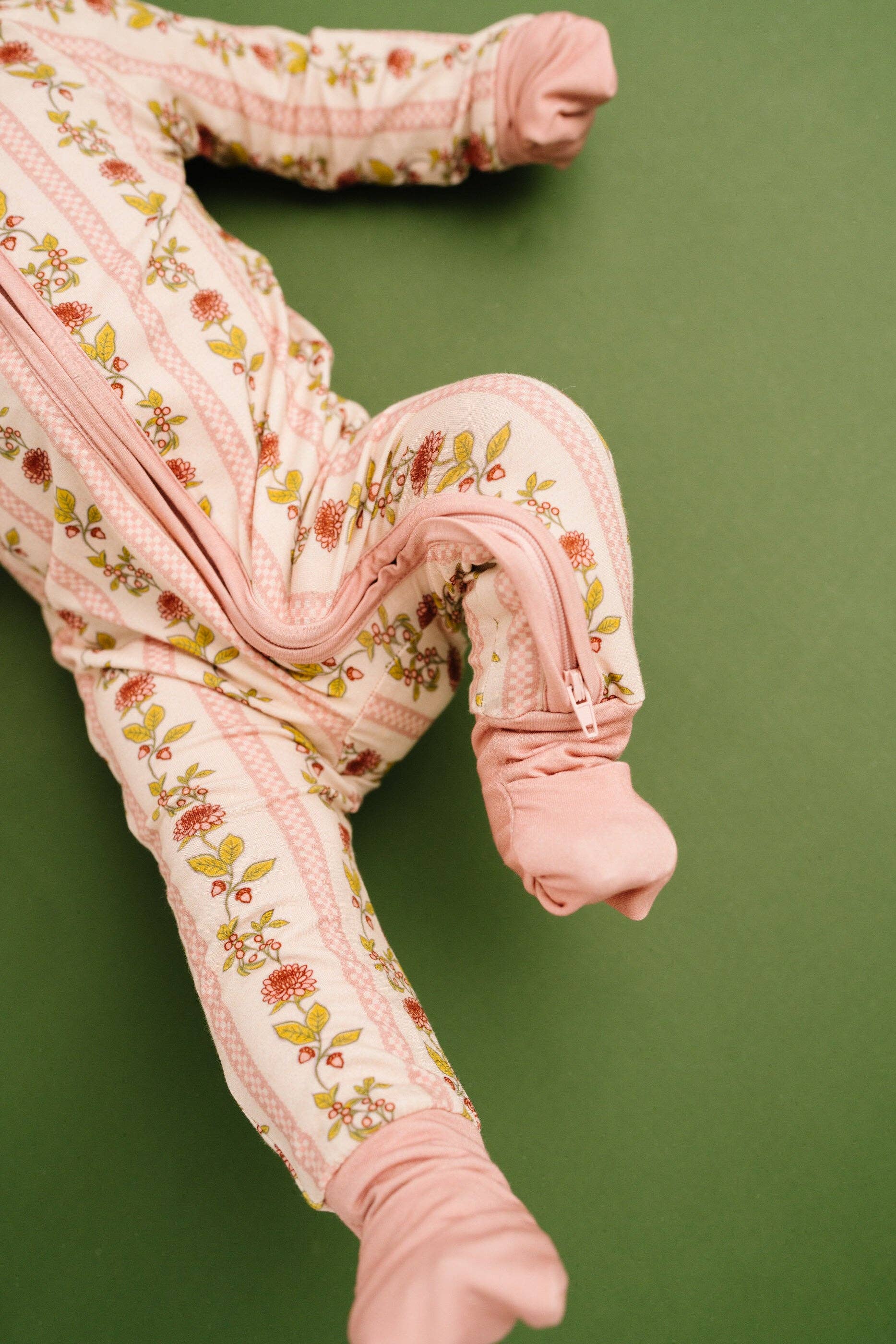 Baby Bamboo Sleeper: Vintage Floral Stripe