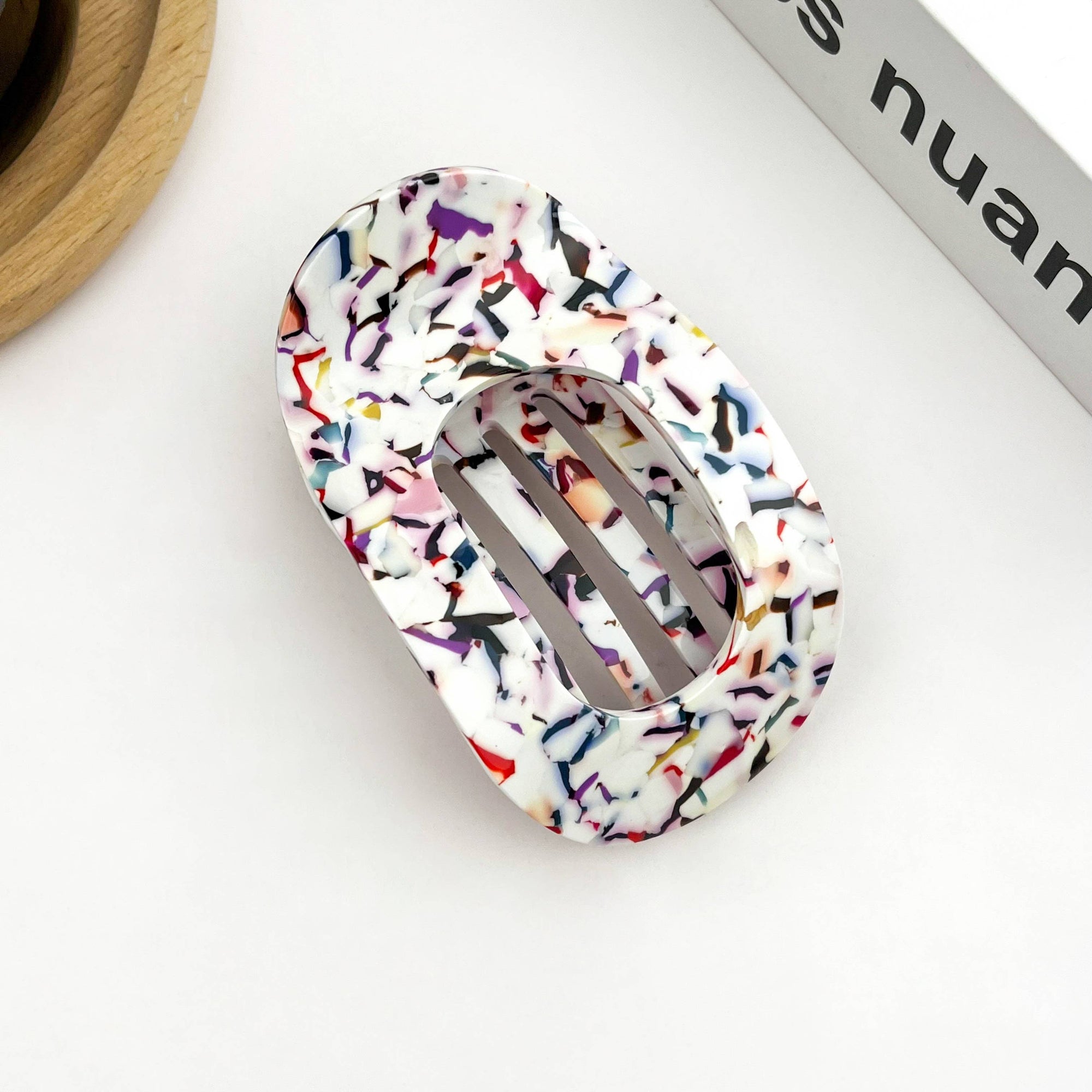 Flat Oval Claw Clip