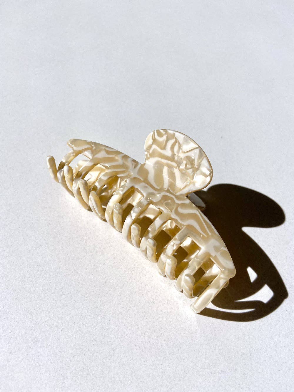 Blonde Swirl Claw Clip