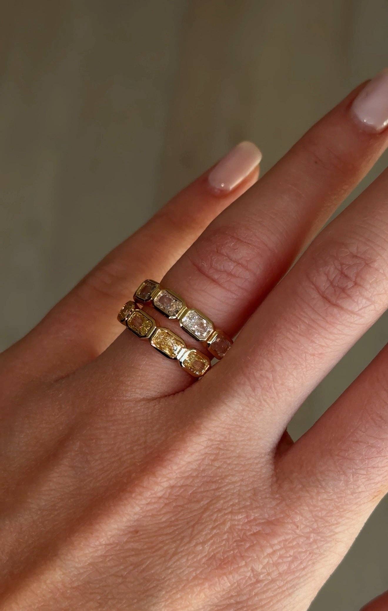 Radiant Luxe Bezel Band