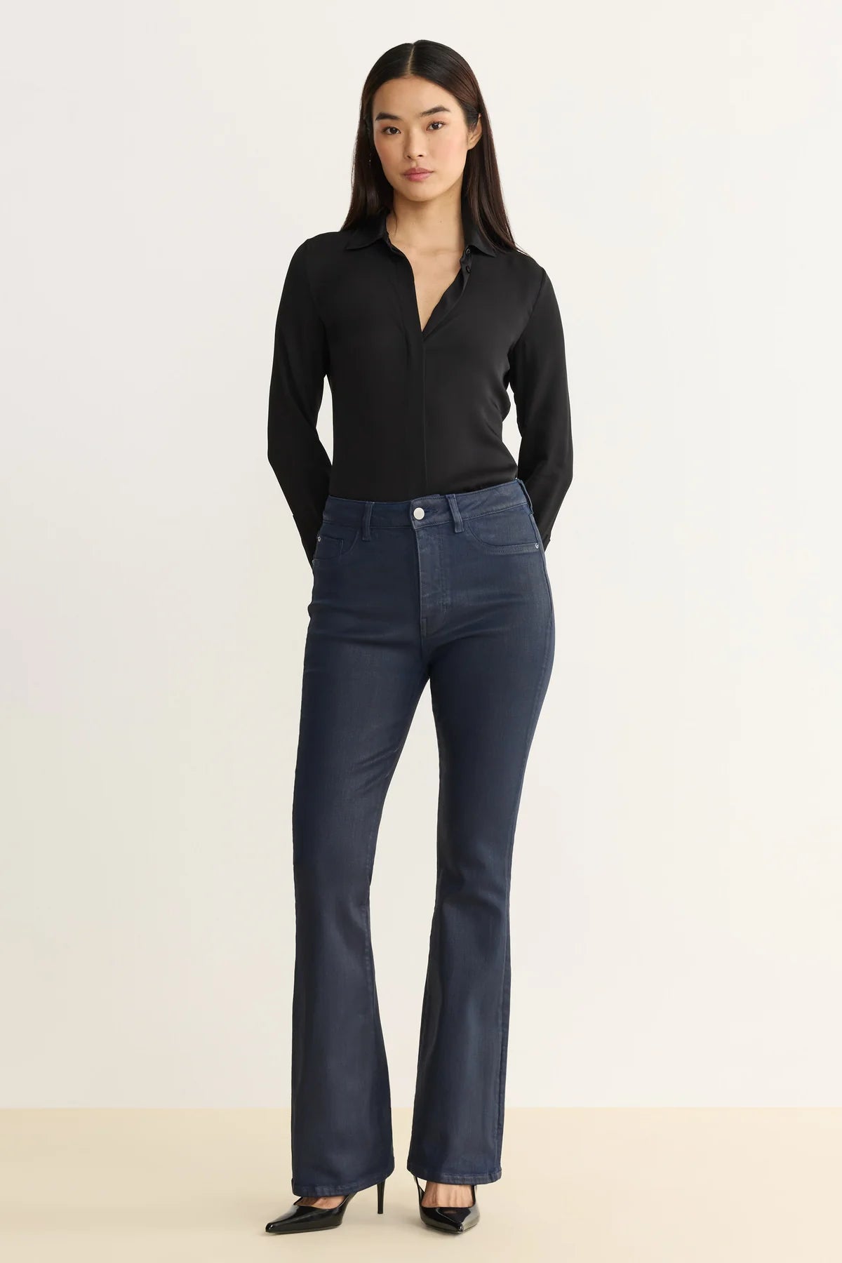 Nao Coated Bootcut in Navy