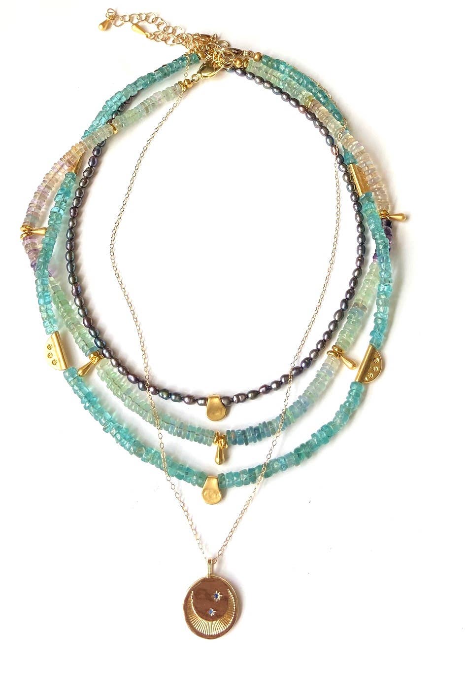 Delicate Pearl Necklace