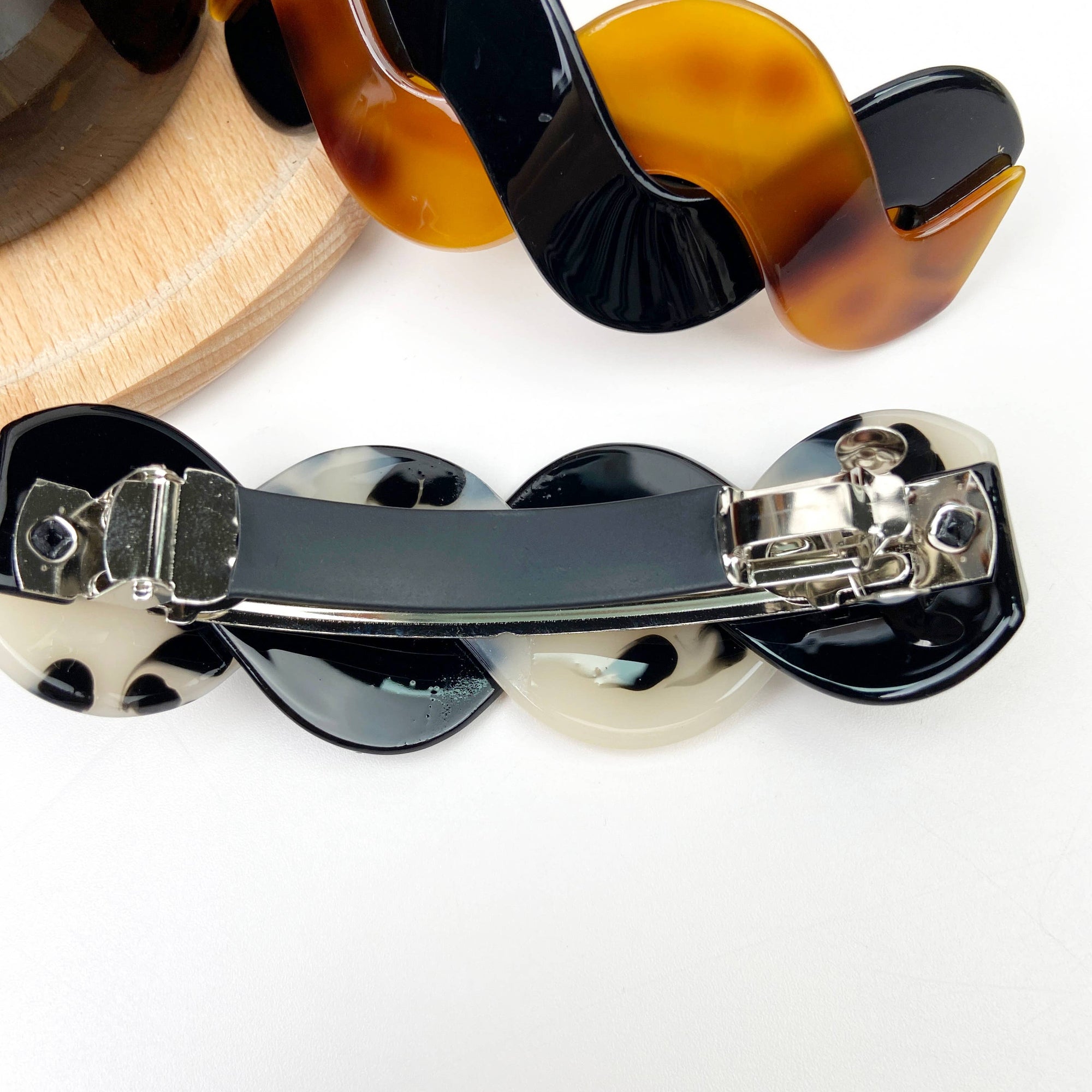 Twisted Duckbill Hair Clip