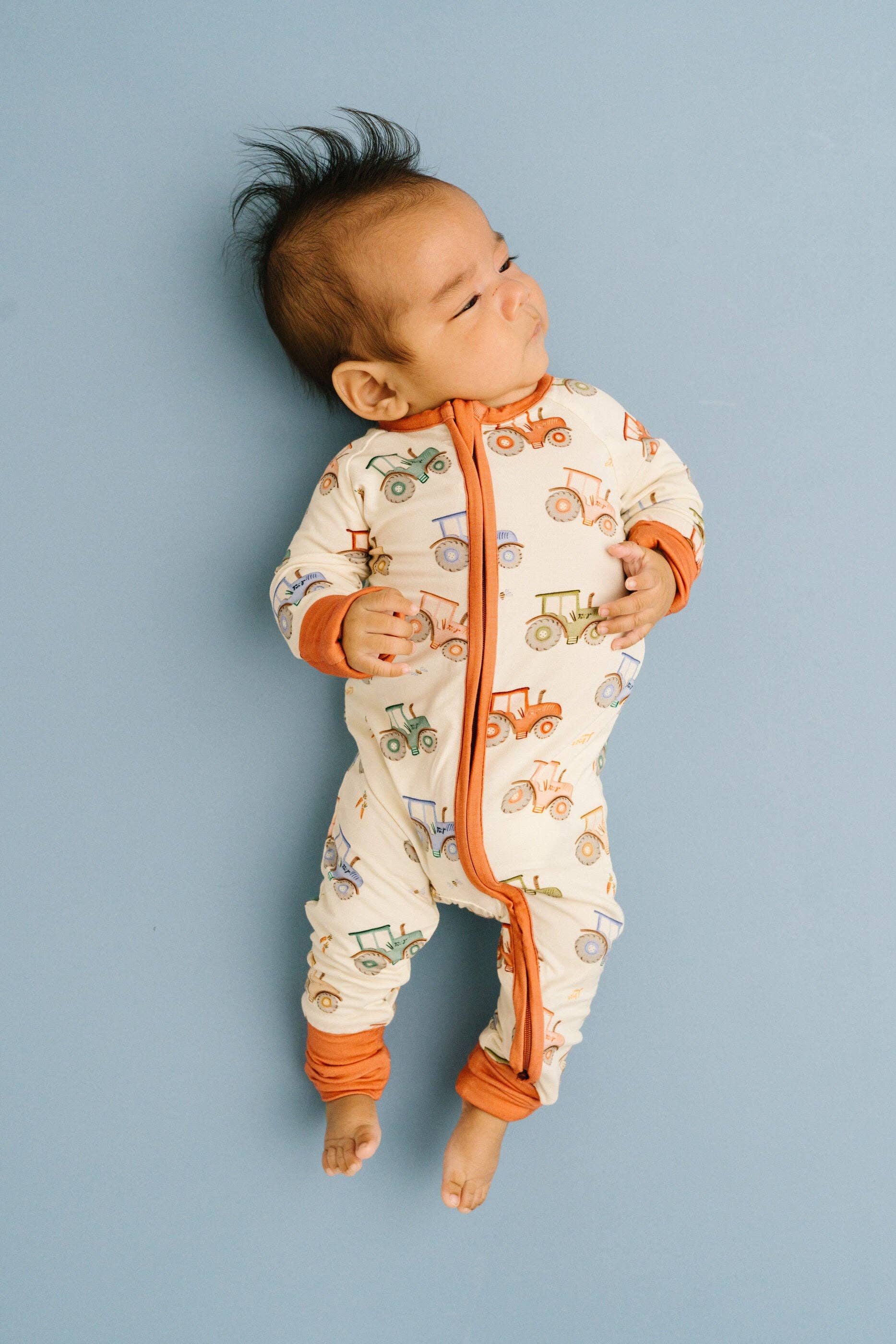 Baby Bamboo Sleeper: Tractor Ride