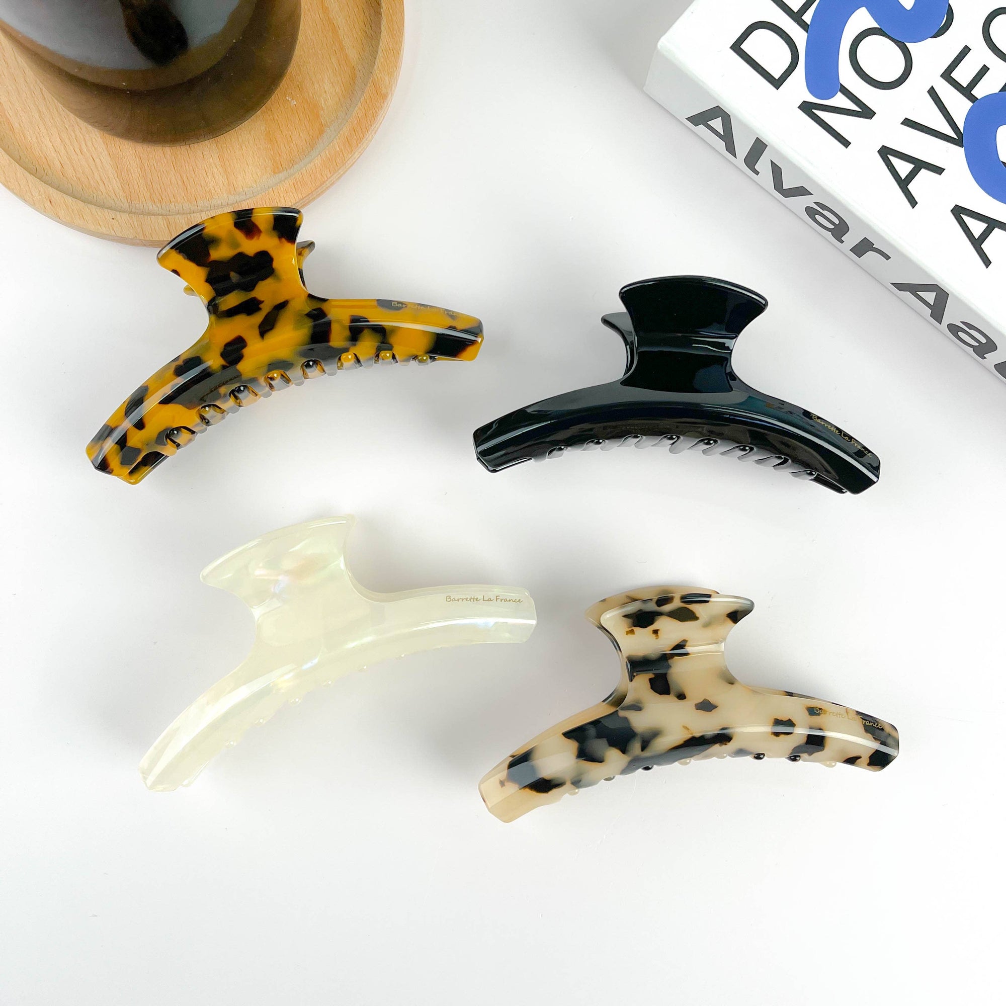 Tortoise Curved Claw Clip