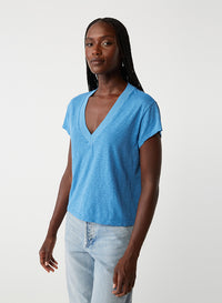 HARLAN CROPPED V-NECK TEE
