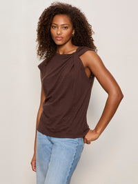 SO TWISTED MUSCLE TEE