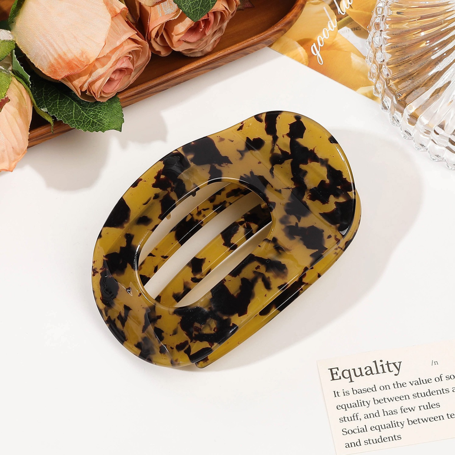 Tortoise Shell Oval Hair Clip
