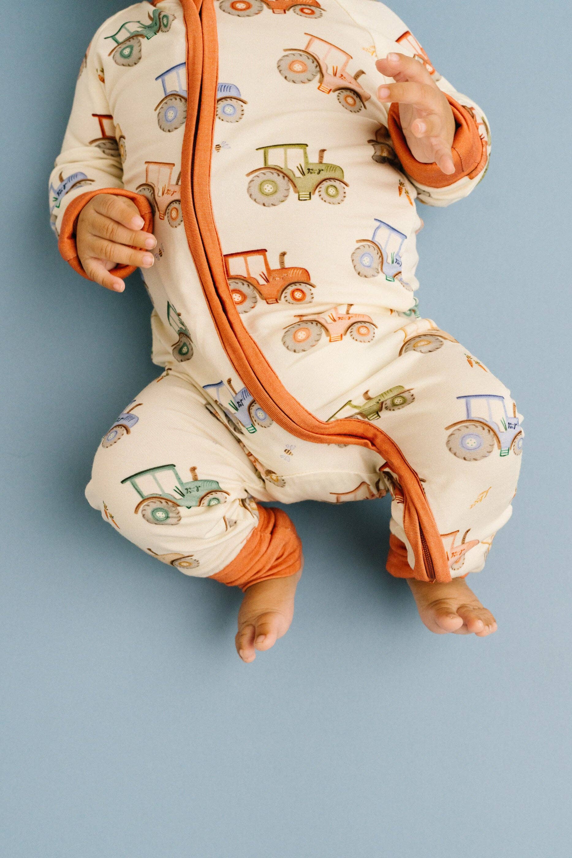 Baby Bamboo Sleeper: Tractor Ride