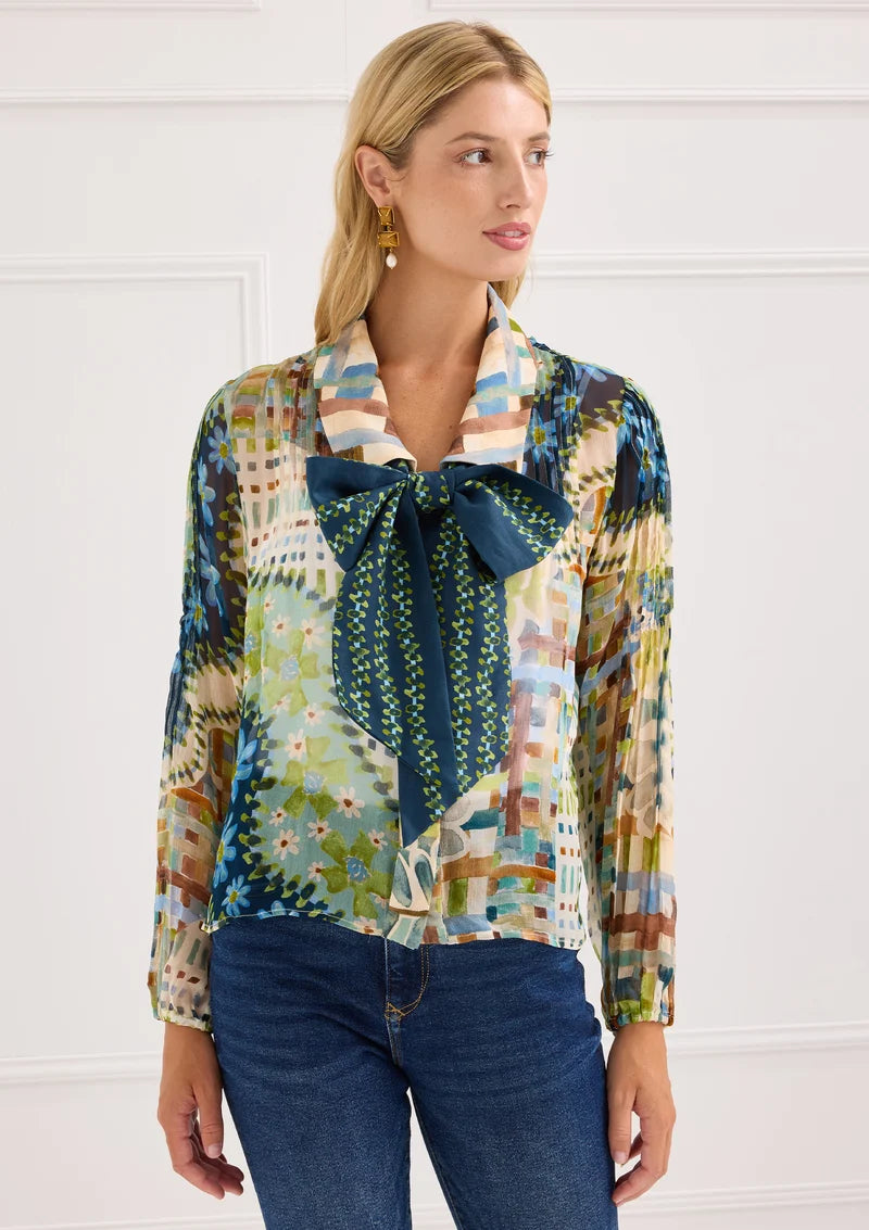 Cassie Top