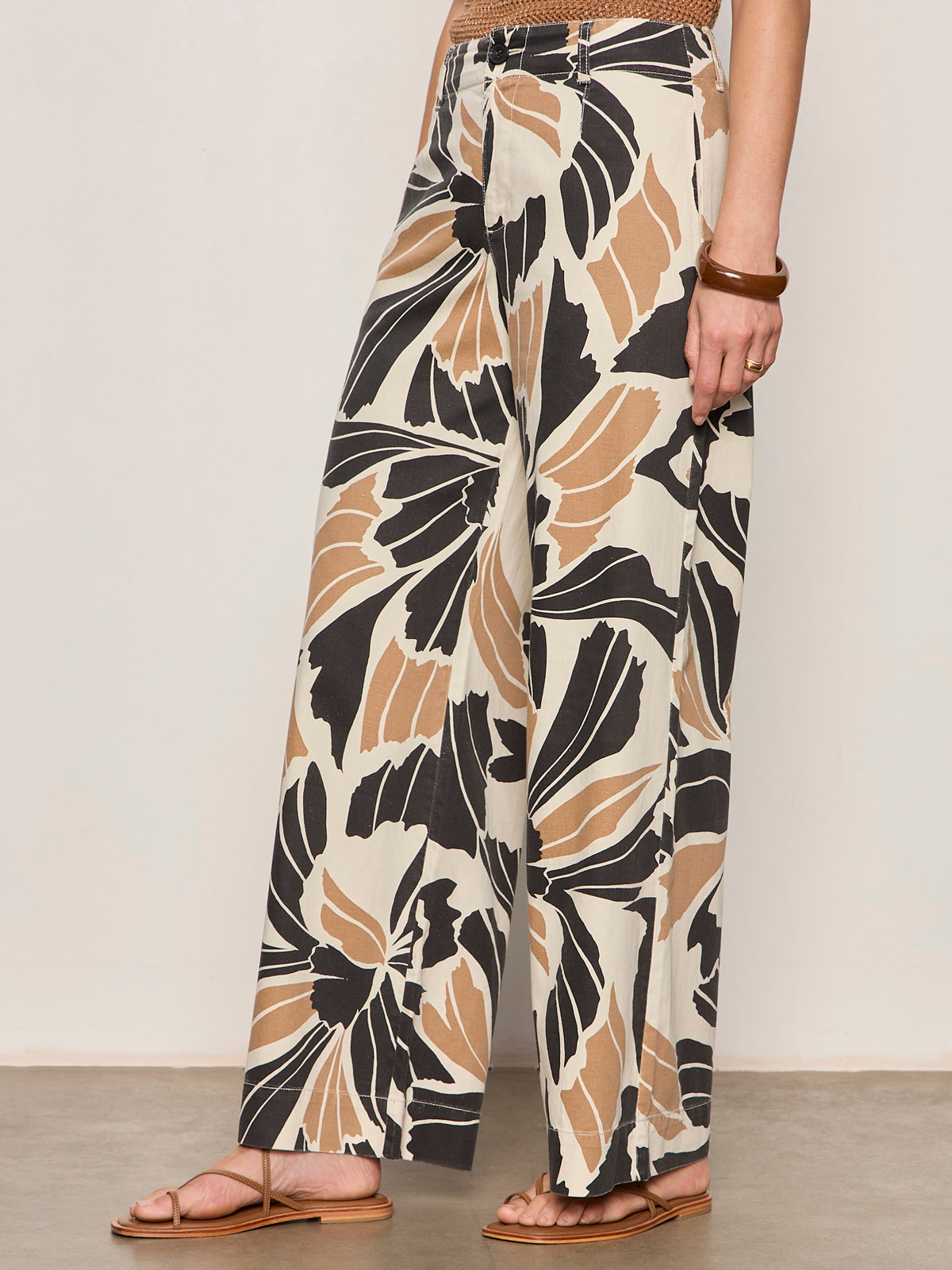 ACADEMY WIDE LEG