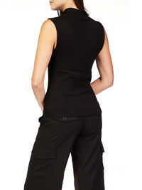 ESSENTIAL SLVLESS MOCK NECK