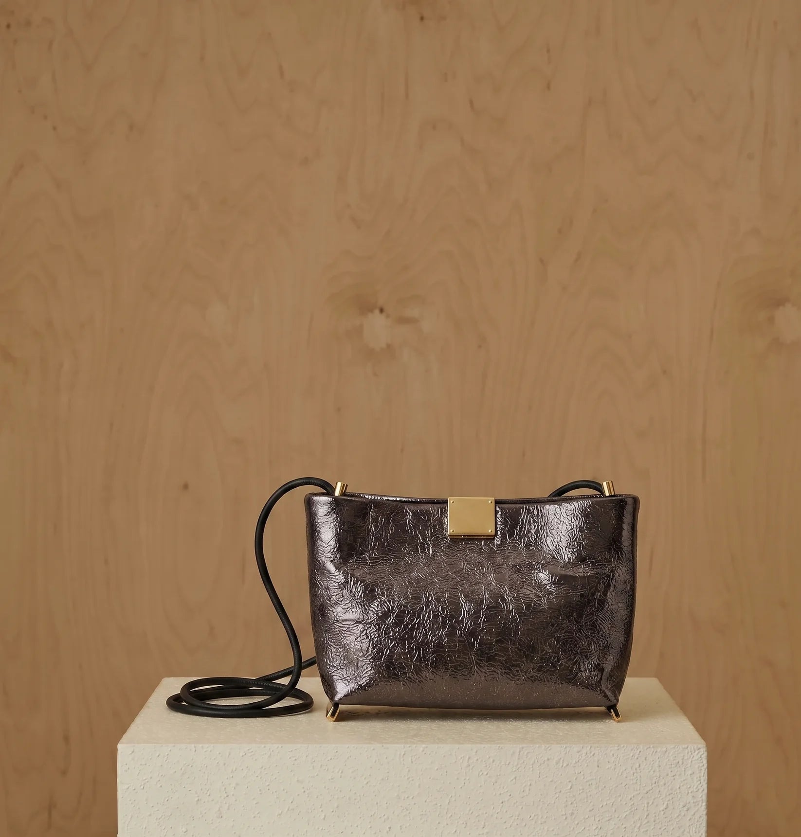 Capri Crossbody Clutch