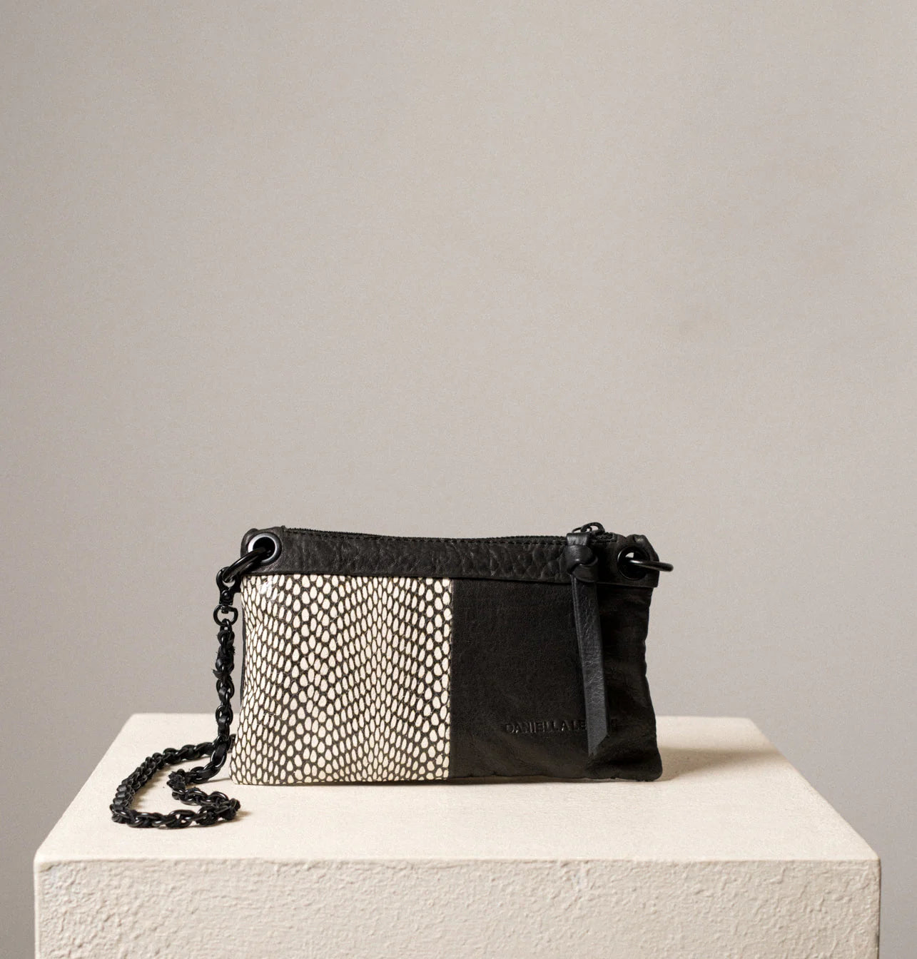 Malika Clutch - Black & White