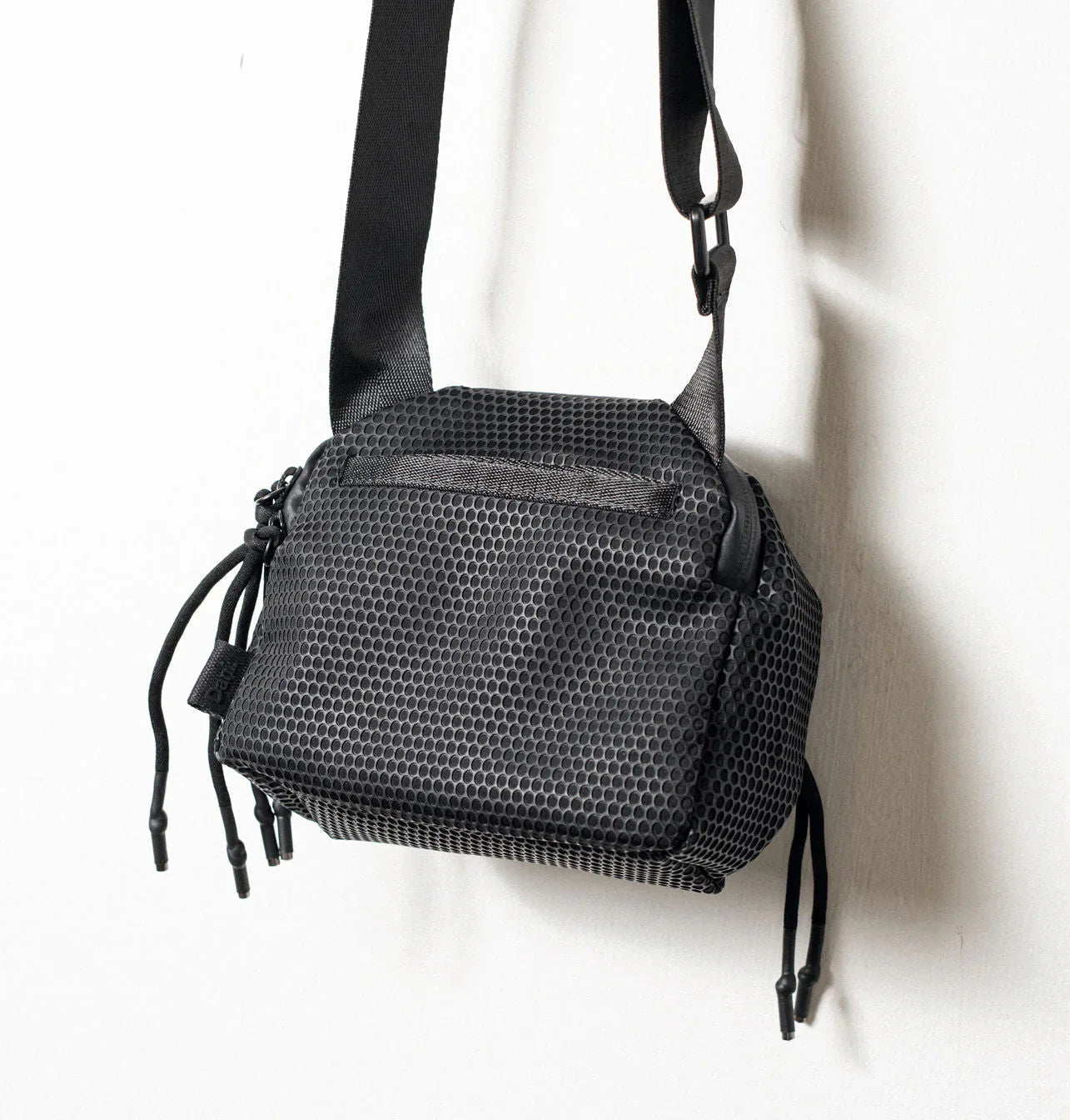 Bonnie Mini Crossbody - Noir