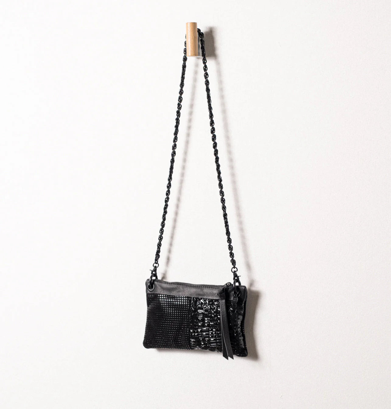 Malika Clutch - Black Shimmer