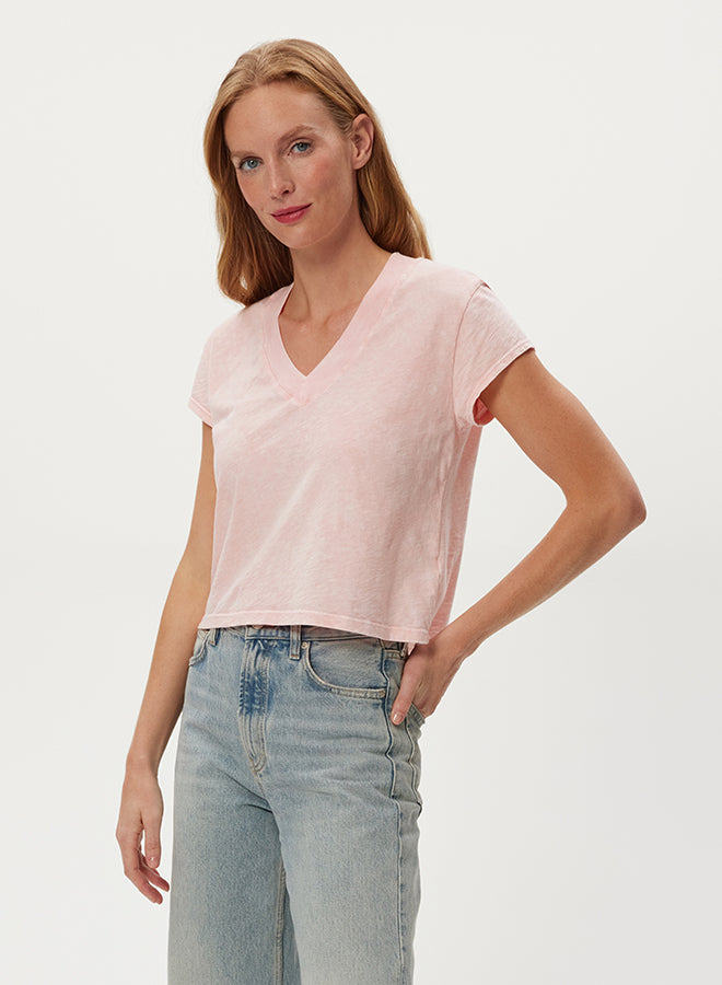 HARLAN CROPPED V-NECK TEE
