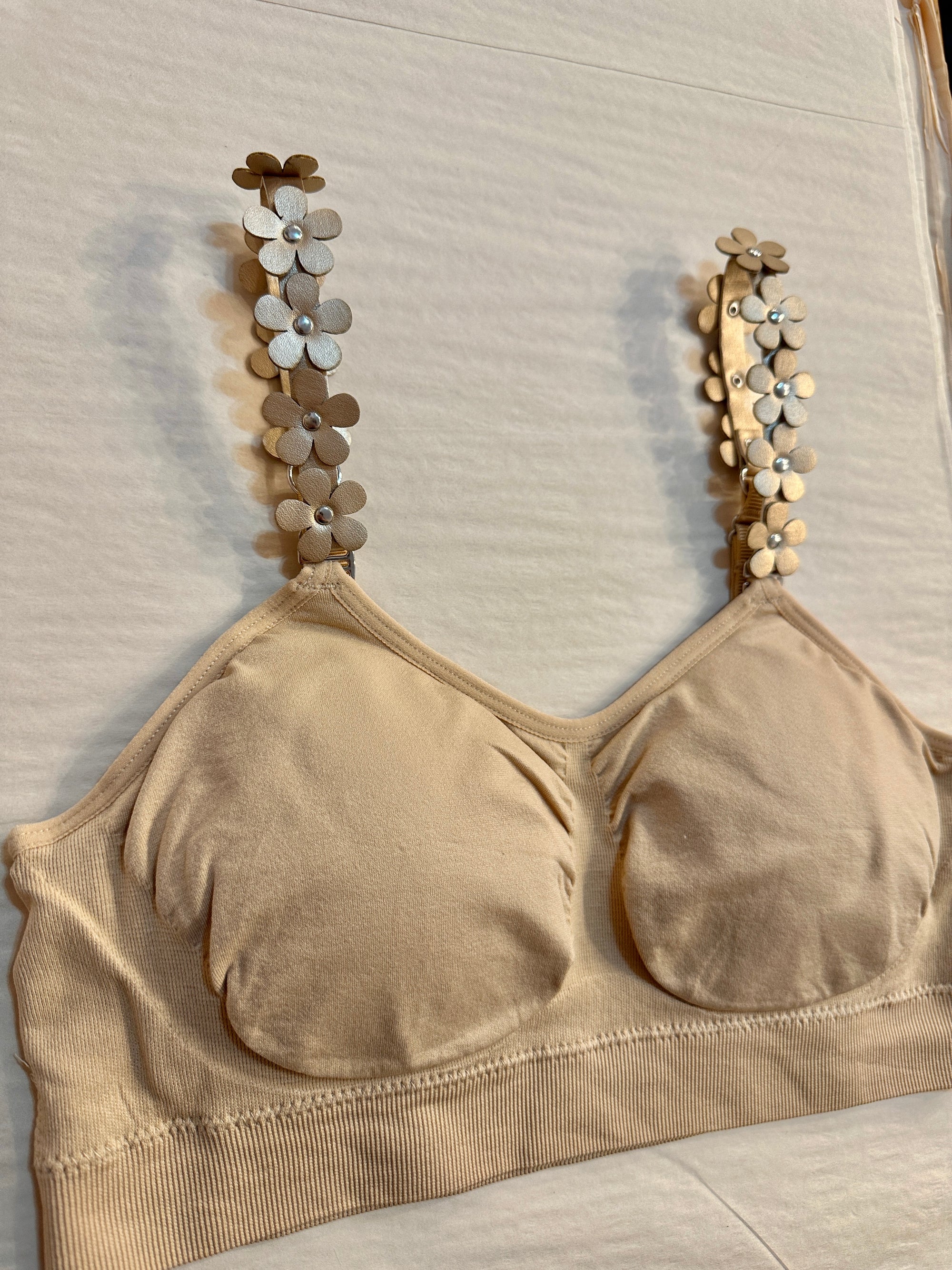 TOP SELLER, RESTOCKED AGAIN! Strap It bras with interchangeable straps &  NEW PLUNGE BRA STYLEclick Strap It bras tab to see attached strap  options