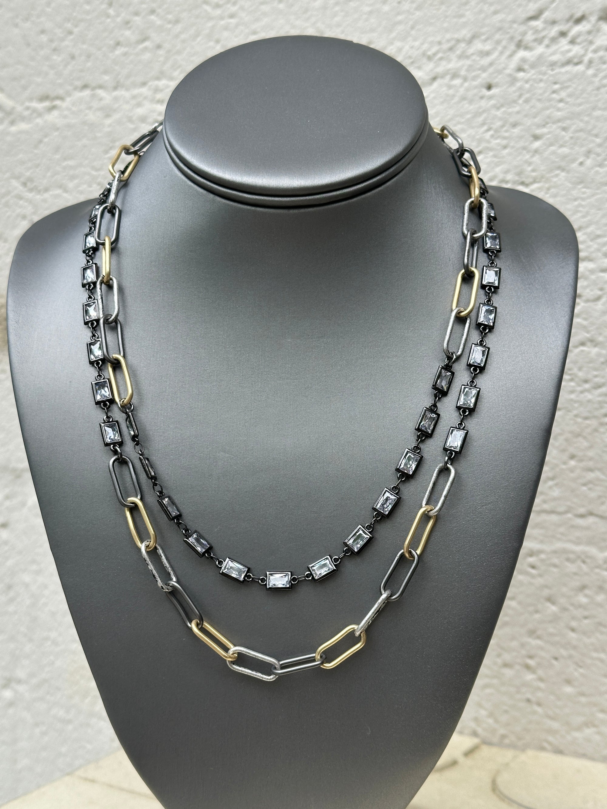 Mixed Metal & Crystal Chain
