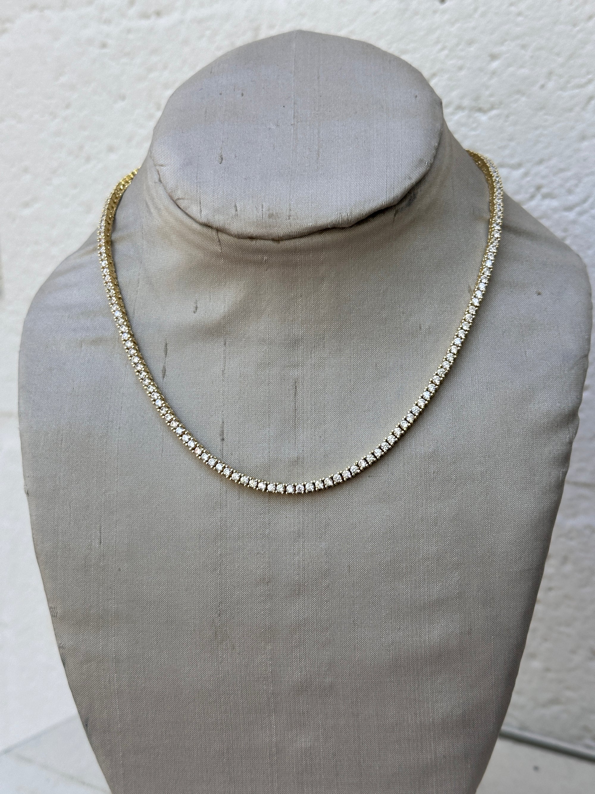 Classic Tennis Choker