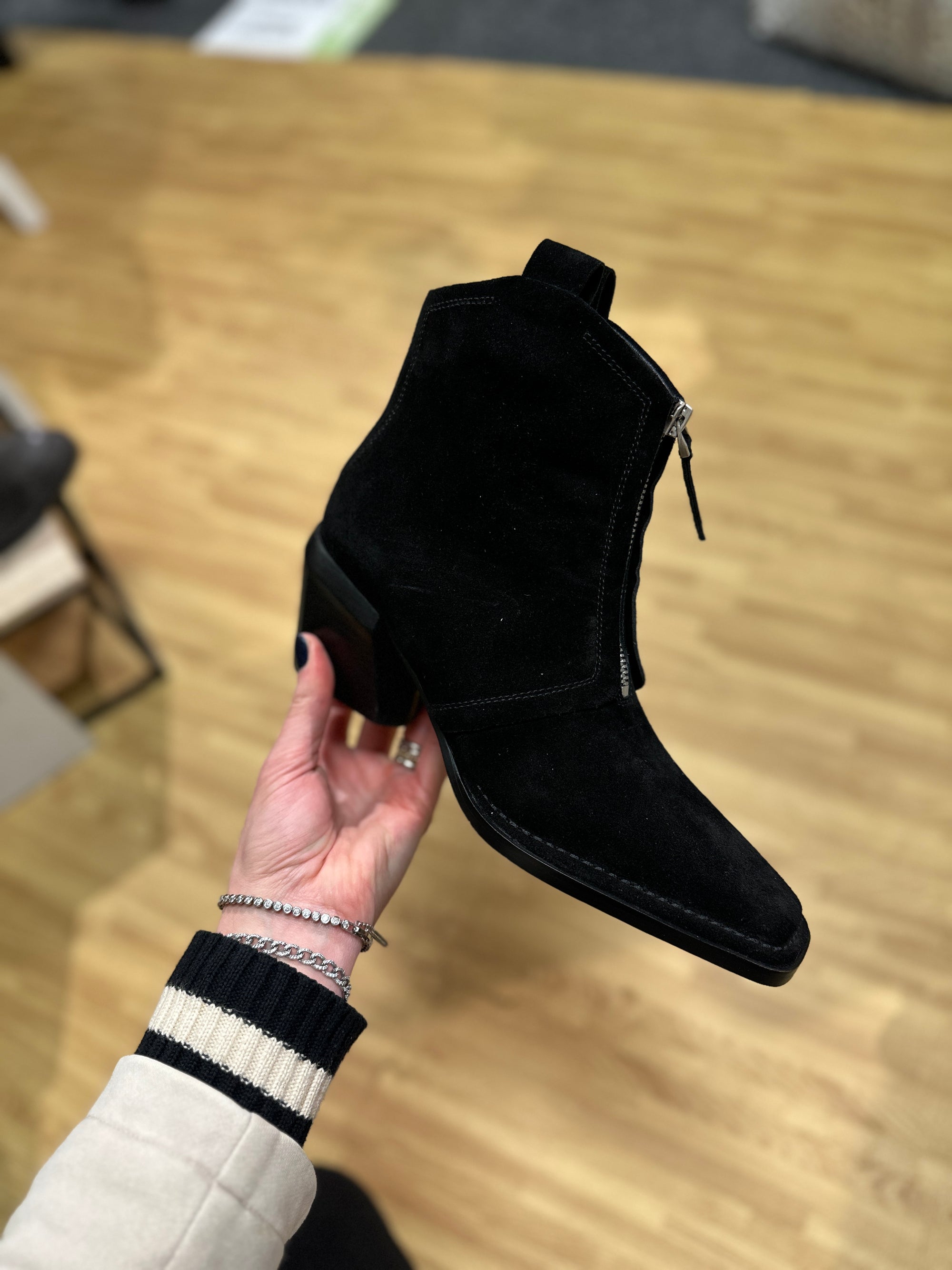 Jordan Zip Front Boot