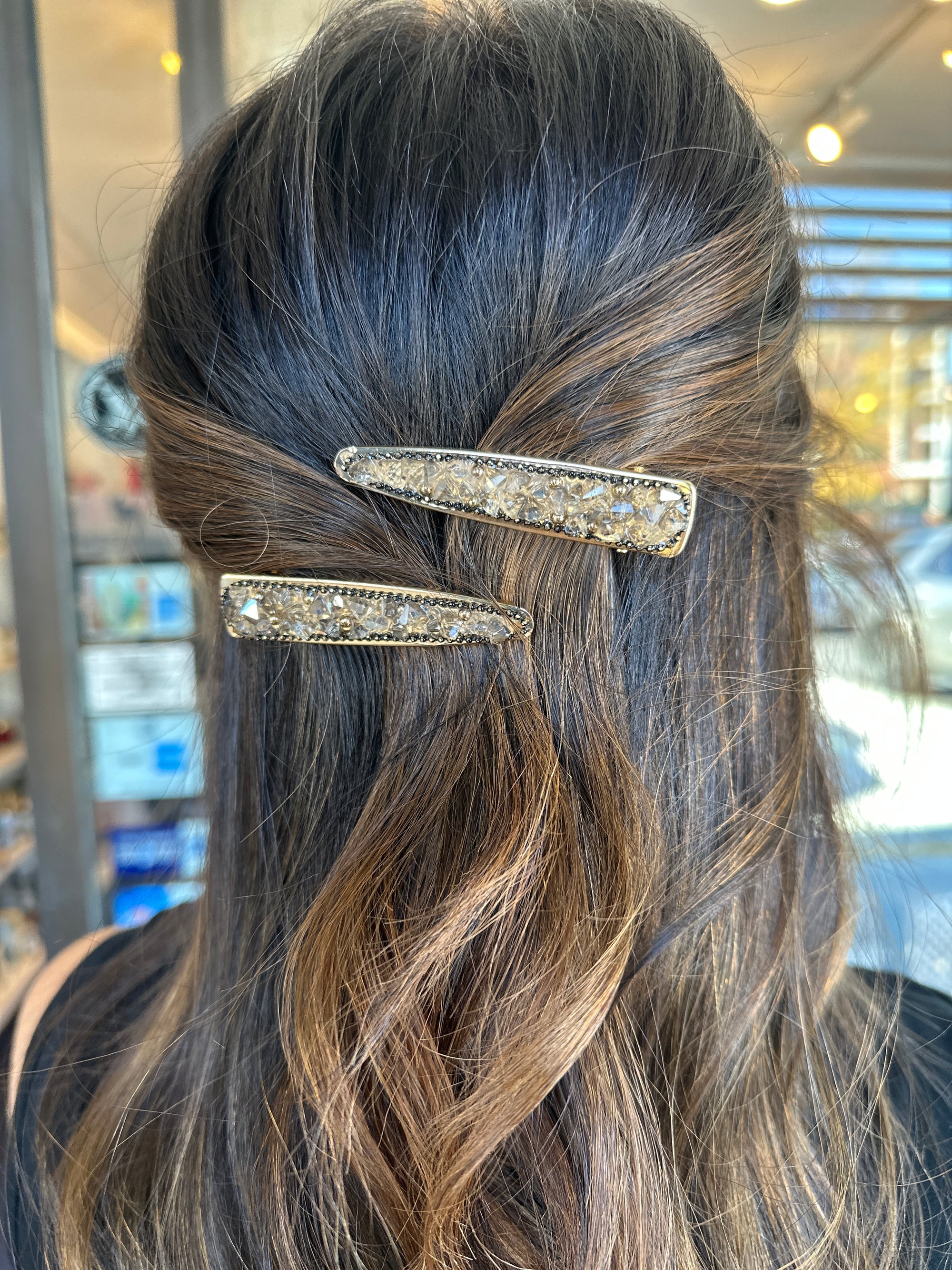 Scattered Crystals Hair Pin
