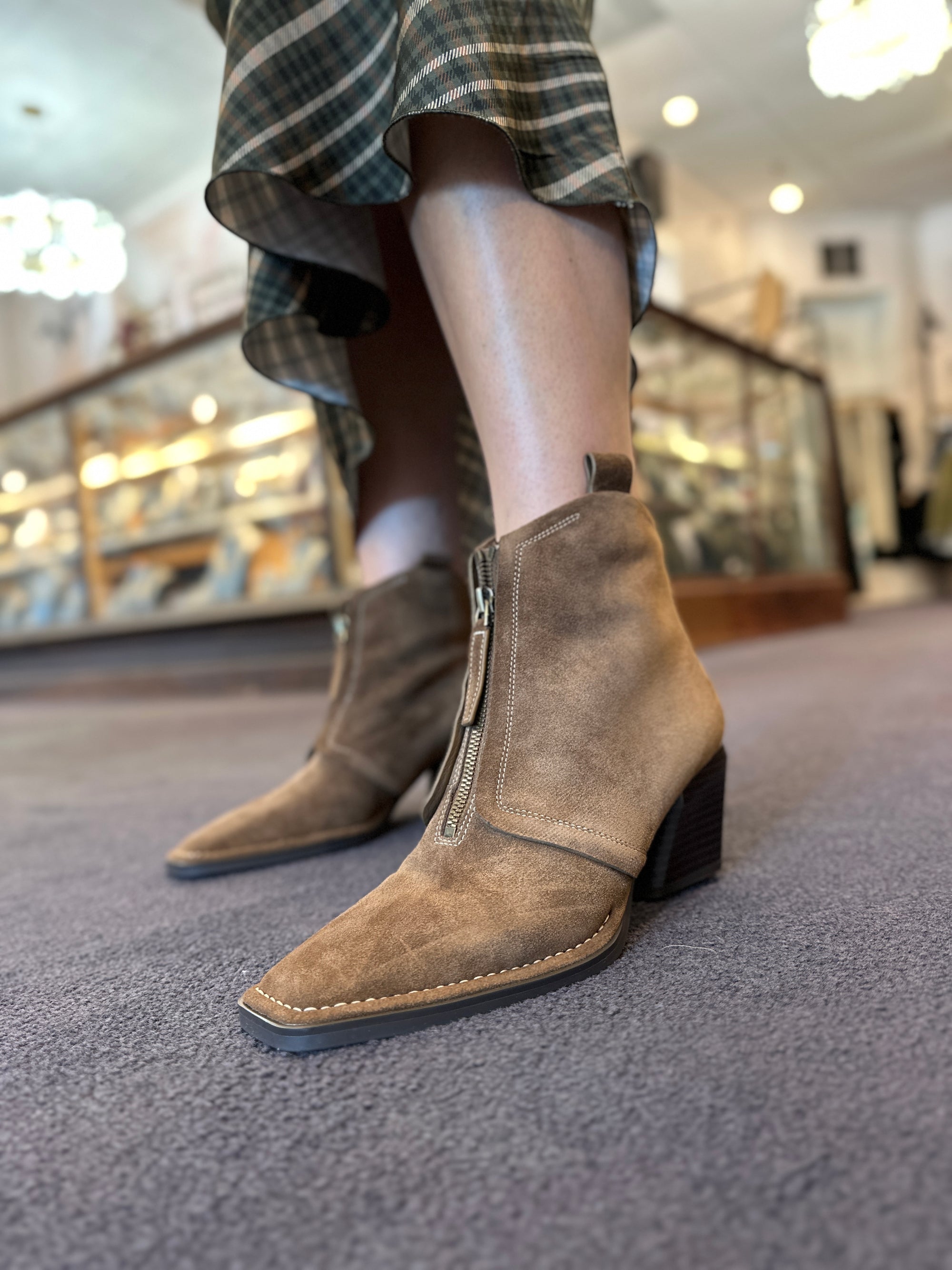 Jordan Zip Front Boot