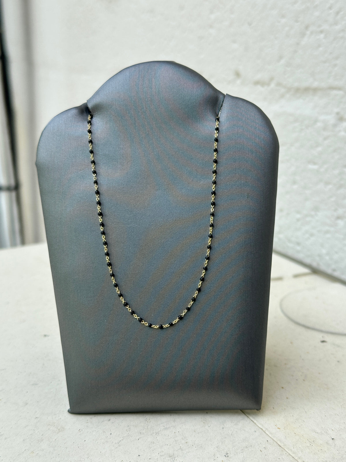 Black Dainty Dot Chain