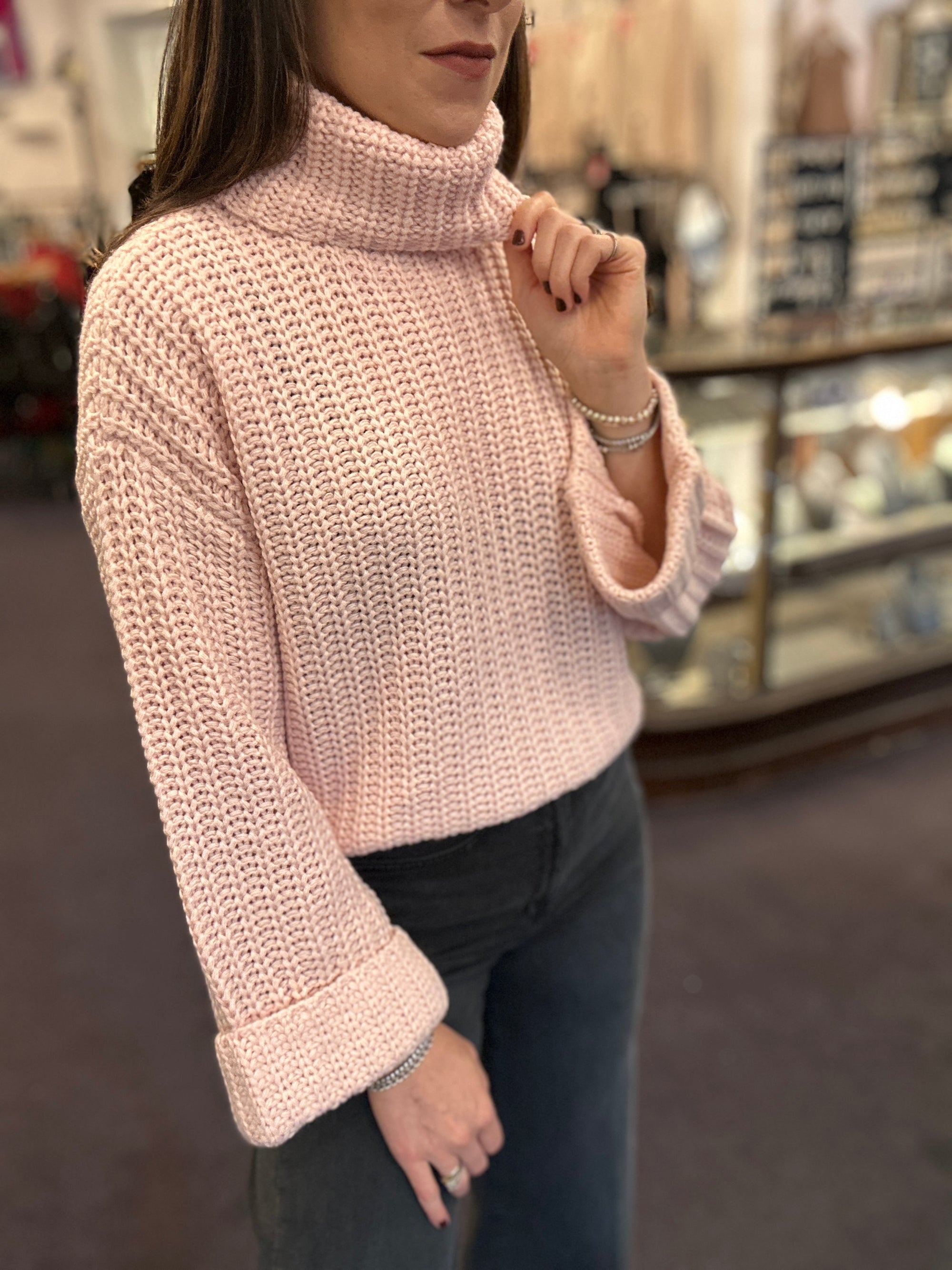 Vida Lotus Pullover