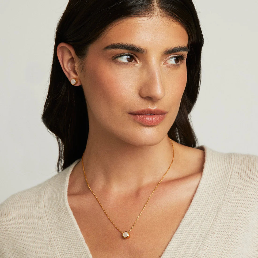 Signature Midi Knockout Pendant- Rainbow Moonstone