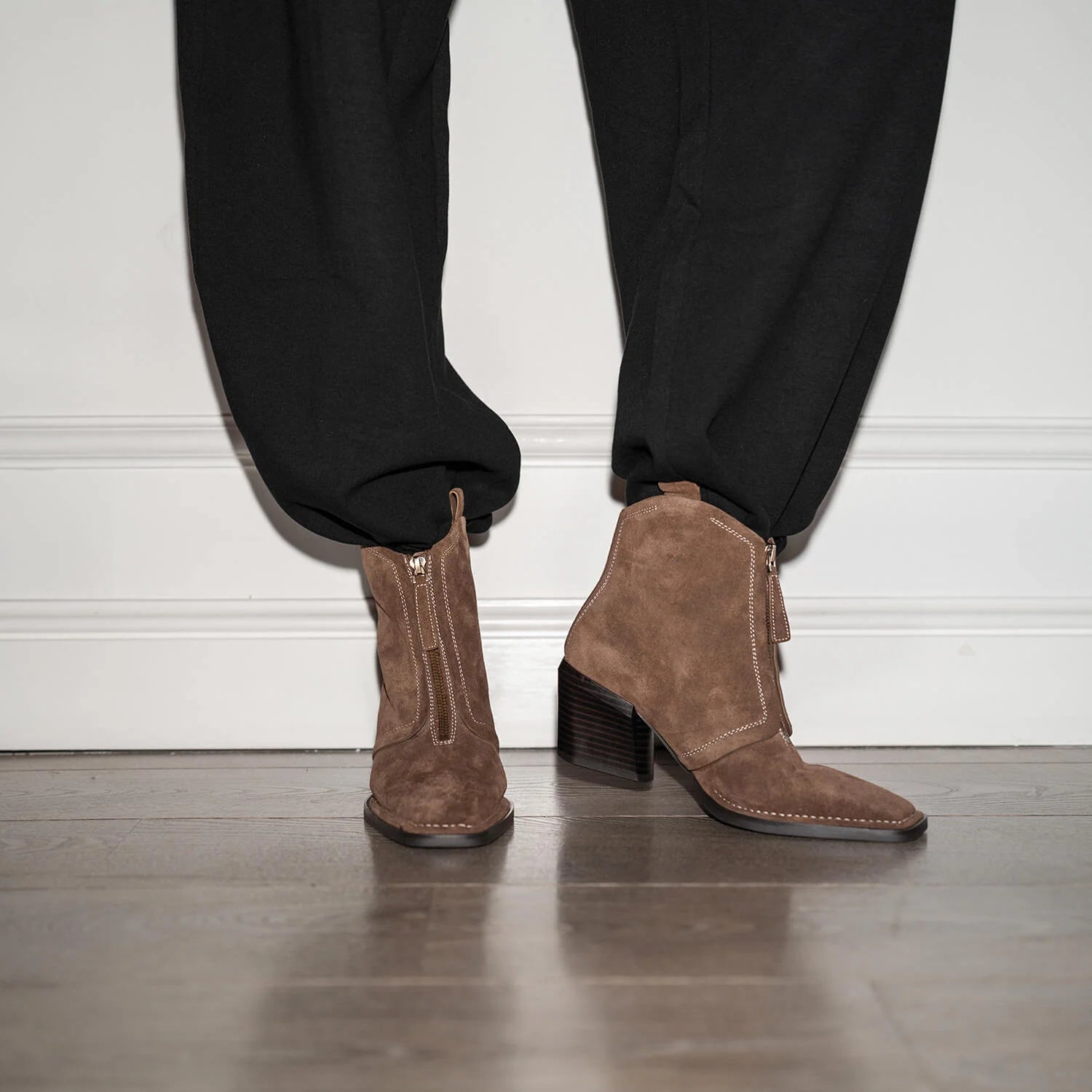 Jordan Zip Front Boot